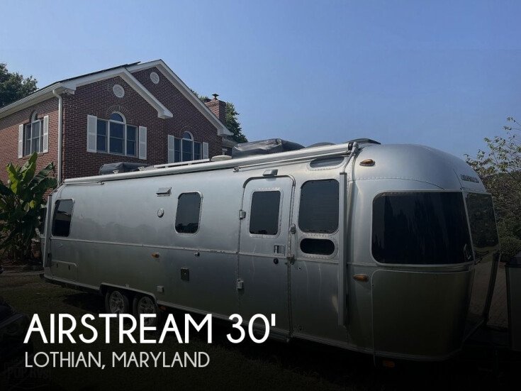 Thumbnail Photo undefined for 2017 Airstream Classic